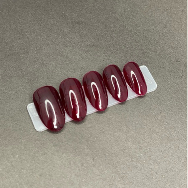 Kuku palsu maroon press on nail maroon polos
