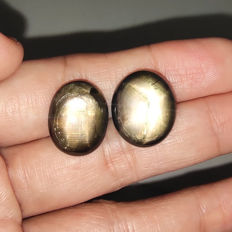 Natural Batu Permata Black Star Sapphire / Safir High Quality