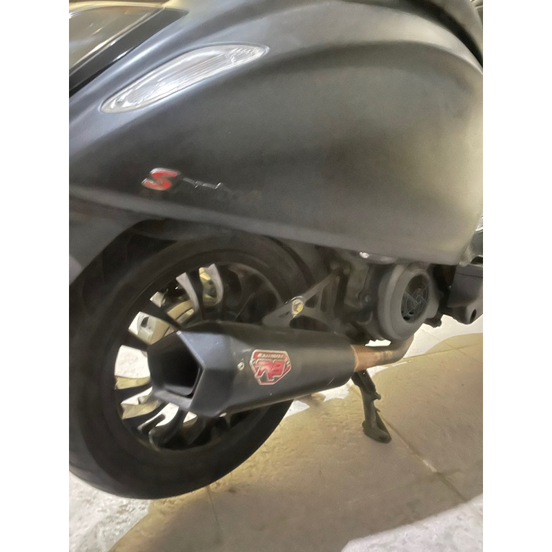 Knalpot R9 Vespa matic Sprint dan Primavera
