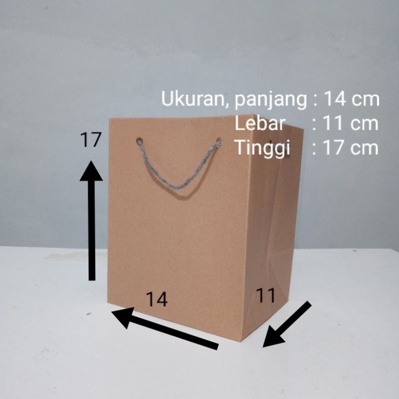 

Paperbag polos /paperbag murah/tas kertas/ Tas kado/Tas Donat