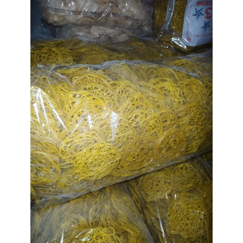 

krupuk mie raket besar