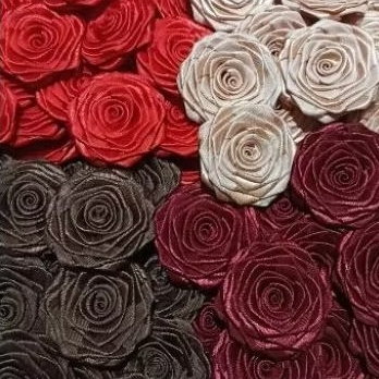 

bunga mawar pita satin diameter 5CM/4CM