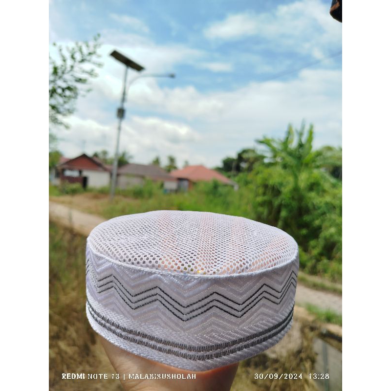 kopiah madinah/peci madinah 3jari/5,5cm/kopiah rajut atas polos/peci madinah full ac