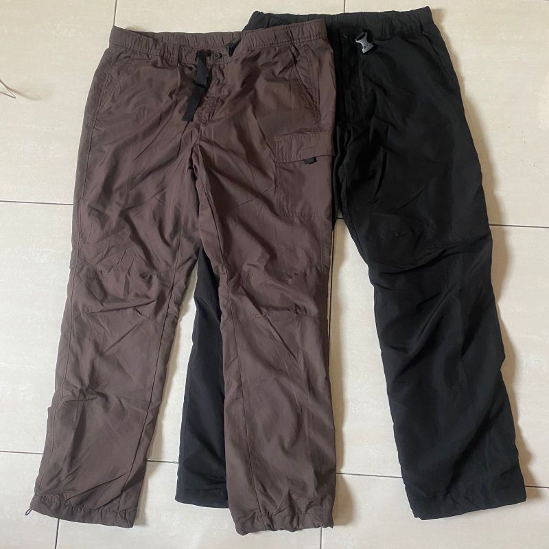 2 CELANA UNIQLO CARGO ORIGINAL