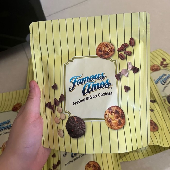 

Cookies [READYSTOCK JAKARTA] 100gr Famous Amos Cookies | Original Choco Chip READYSTOCK SIAP KIRIM | Cadbury Roundie Milk Choco Wafer | Produk Import Jastip Coklat Cokelat Coklat Original Malaysia Oleh-Oleh Jastip Malaysia Trusted Ready Stock Readystock