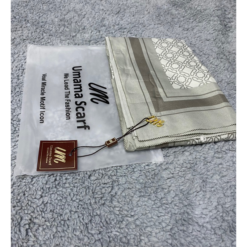 Umama Scarf Voal Miracle Motif Icon / Hijab Segiempat Umama Voal Miracle Motif Icon Free Pouch