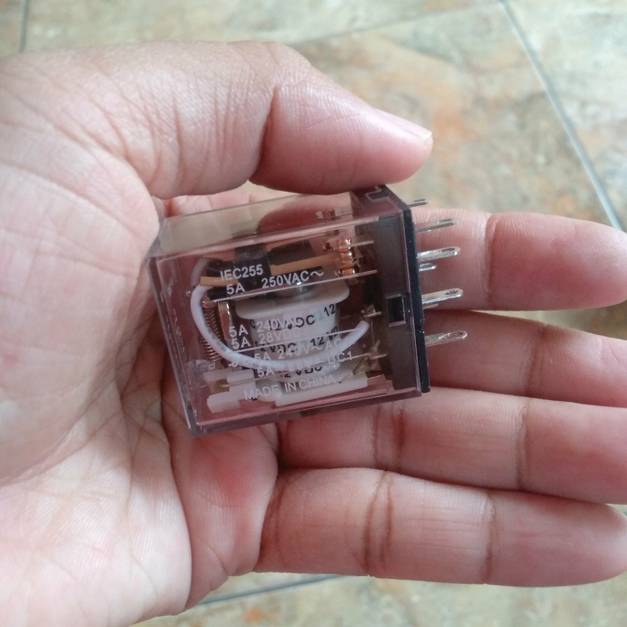 relay IEC255 5A 250VAC relay ok