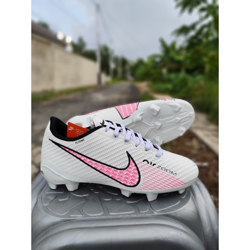 SEPATU BOLA MINI SOCCER SOKKER LAPANGAN TERBARU