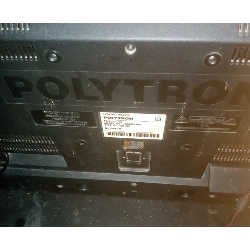 tv polytron 32inc minus layar bergaris