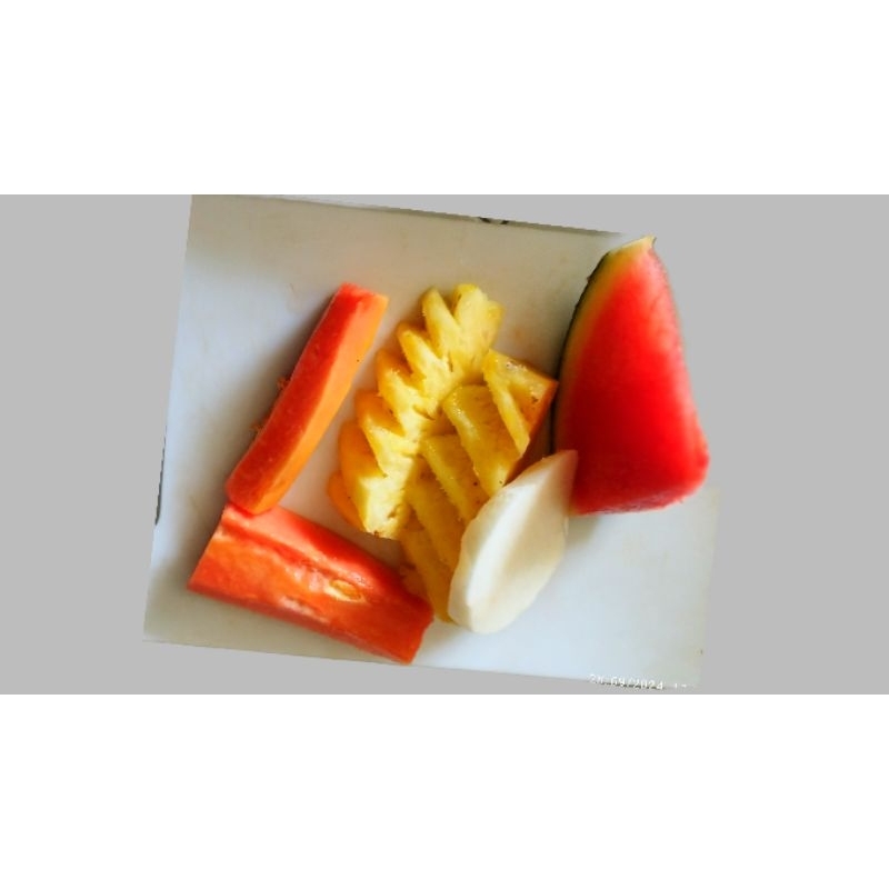 

Buah Potong Gilo gilo READY Mulai Pukul 10.00 pagi