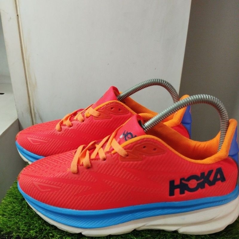 SEPATU SNEAKERS HOKA SECOND