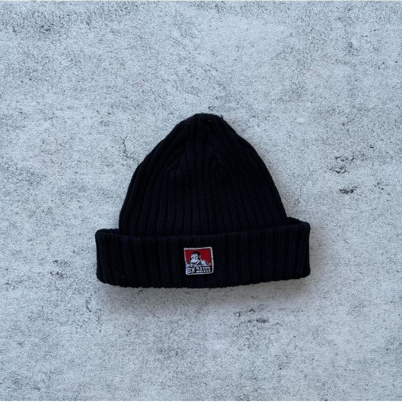 Beanie hat Ben davis