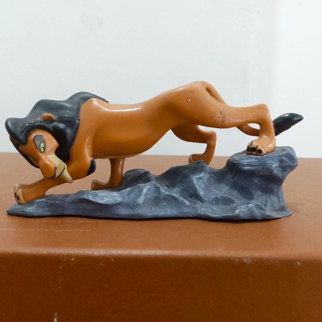 Action Figure Disney The Lion King Guard PVC Scar Original Koleksi Langka