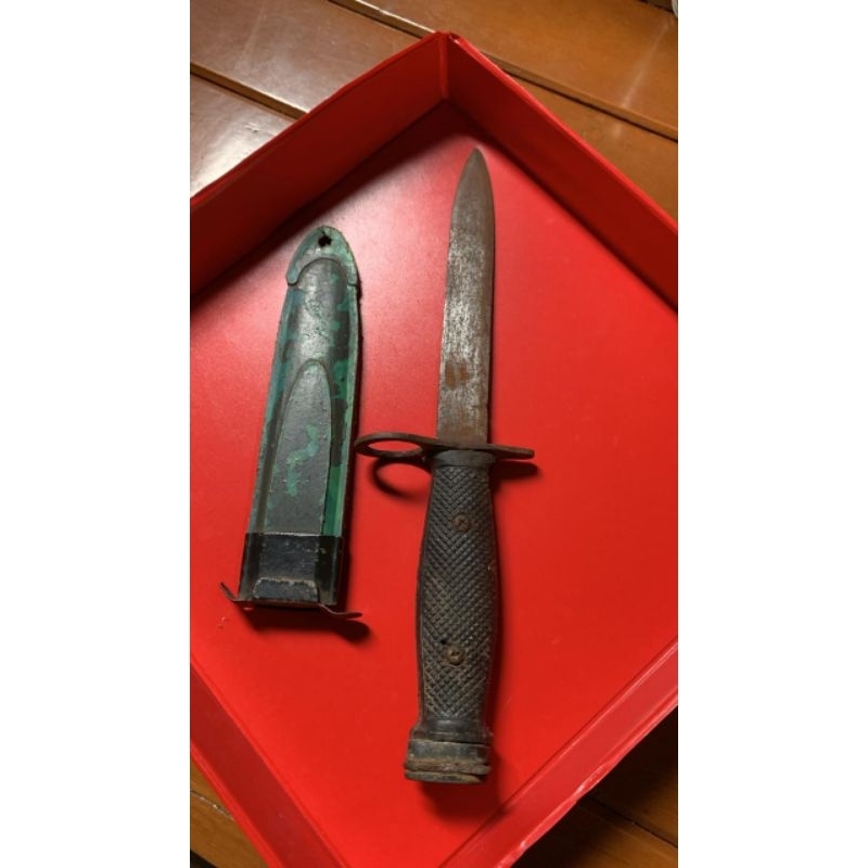 Pisau bayonet original kuno peninggalan