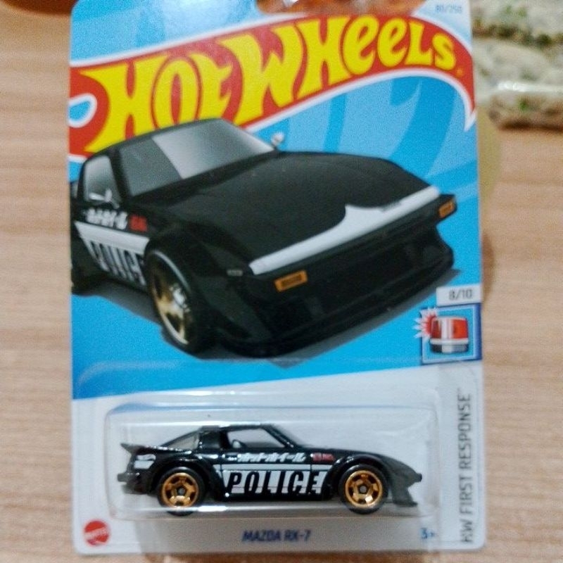 Mazda RX-7 Hitam police