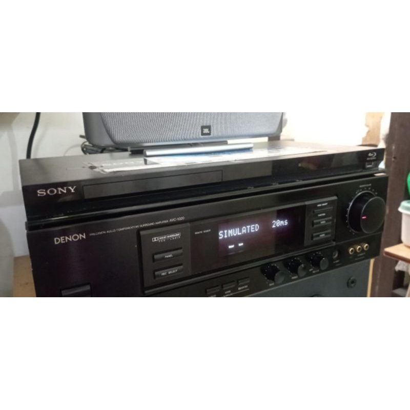 amplifier Denon avc 1020
