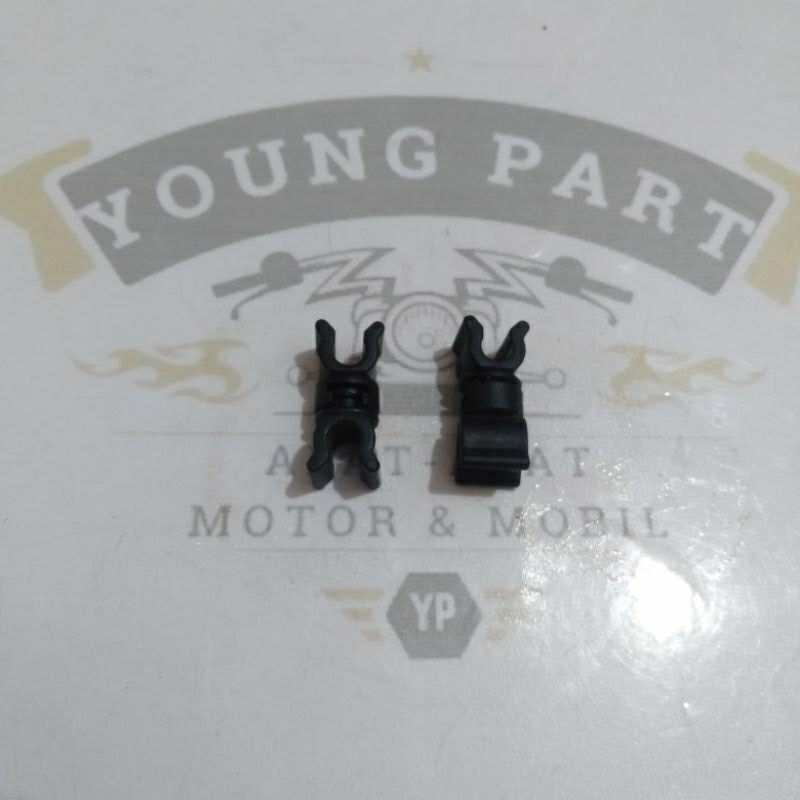Plastik Klem Klip Kawat kabel Pipa Kecil Lobang 2 Ukuran 5mm Bisa diputar Mobil Universal ( 2 Pcs)