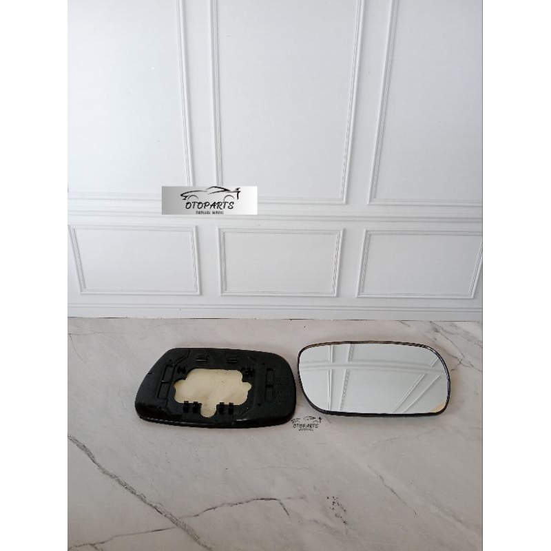 KACA SPION ELEKTRIK MOBIL AVANZA VVTI TAHUN 2007-2011 TIPE G