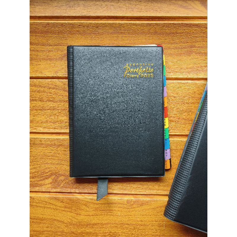 

EXECUTIVE DIARY PORTOFOLIO 2025