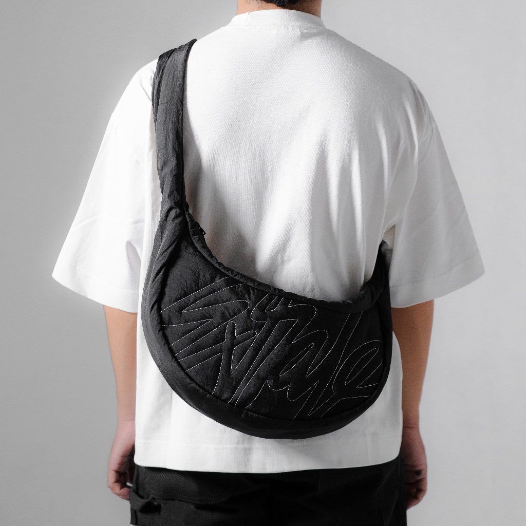 Exhale Apparel Slingbag Wylie Black