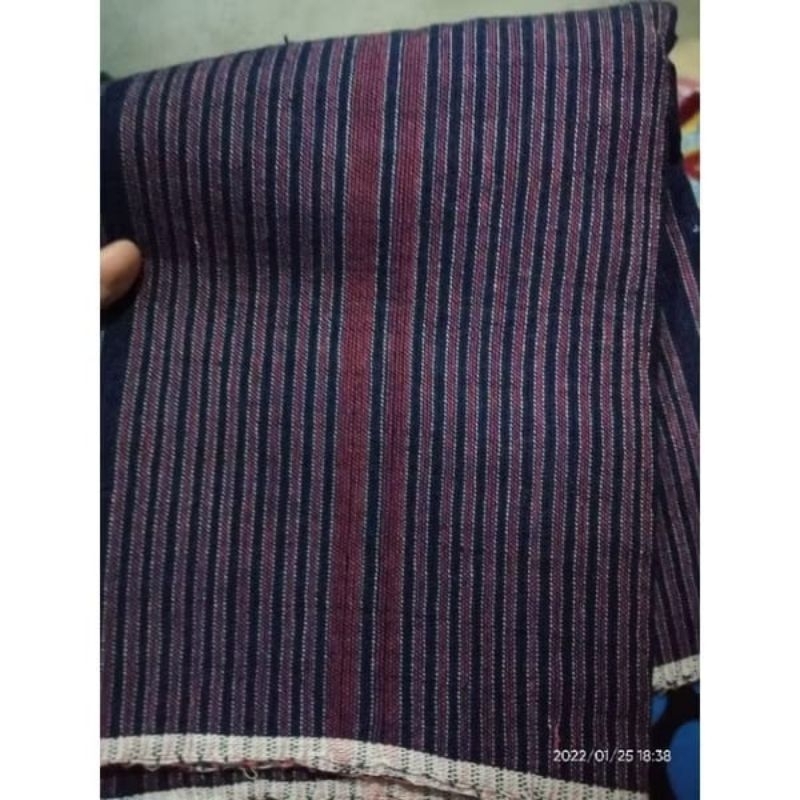 JARIK LURIK TOH WATU MANTENAN MBUBAKAN DAN TINGKEPAN 7 BULANAN KEHAMILAN