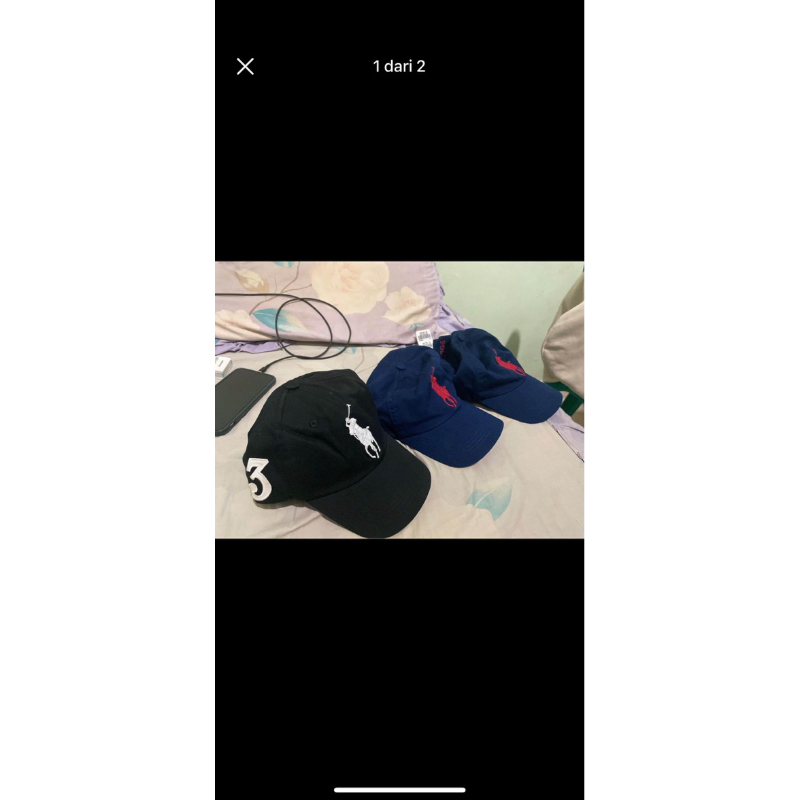 topi polo biru dongker