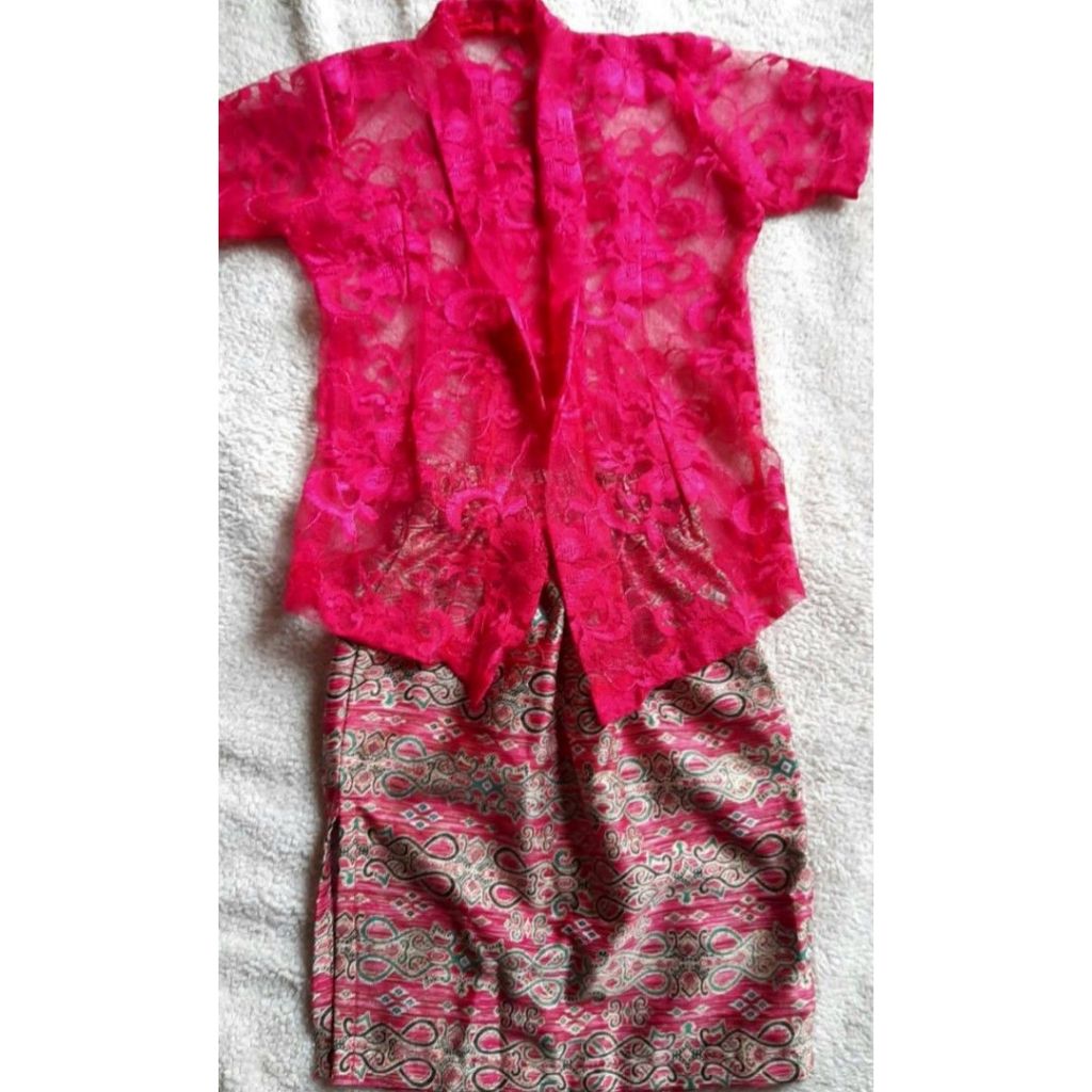 Kebaya Anak Kutu Baru / Baju pesta anak / kebaya anak