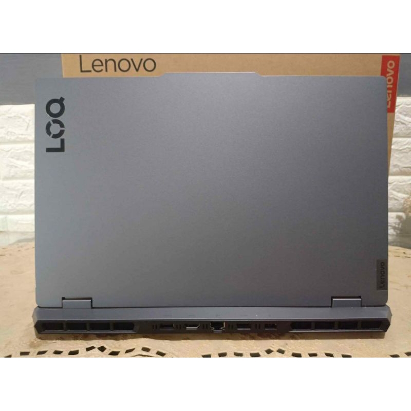 Laptop Gaming Lenovo LOQ Ryzen7 8845HS With RTX4050 6G DDR6