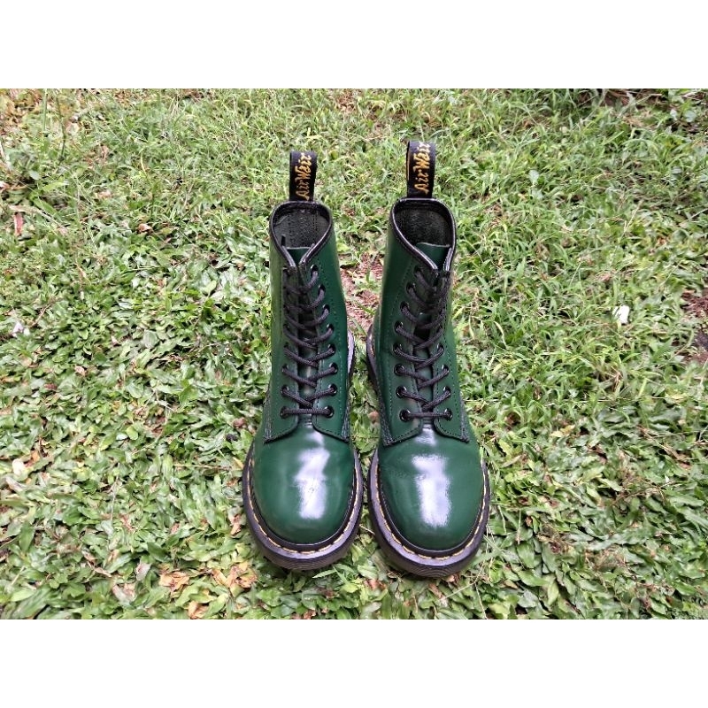 Dr. Martens 1460 Green Smooth | Size 3 uk