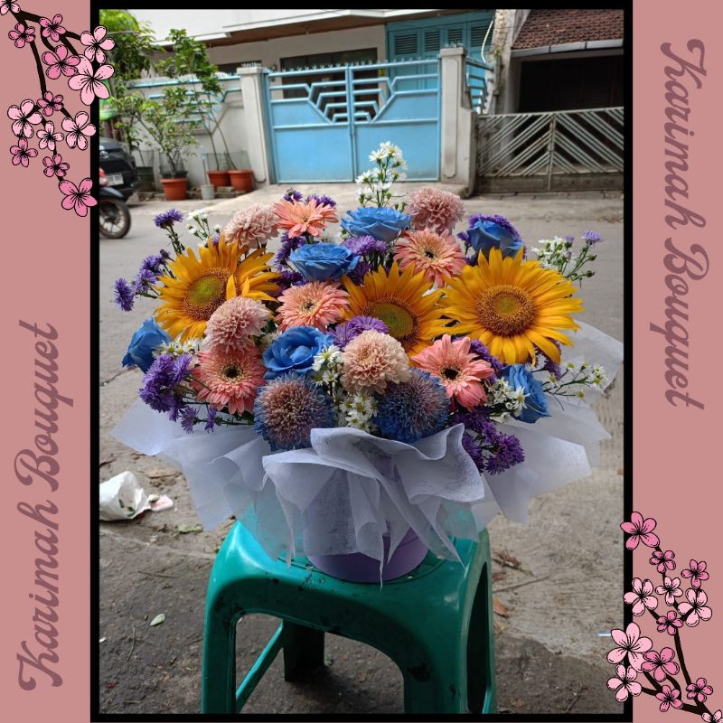 LANGSUNG JADI Buket Bunga Flower Box Mix Flower Large Buket Wisuda / Bouquet Bunga / Bucket Bunga Wi