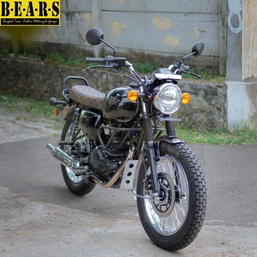 Spakbor Custom Chroom Kawasaki W175L W175 L Injeksi Chroom Ring 18 British