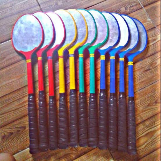 TOK TAK / TOKTAK RAKET KAYU BADMINTON plus packing kardus