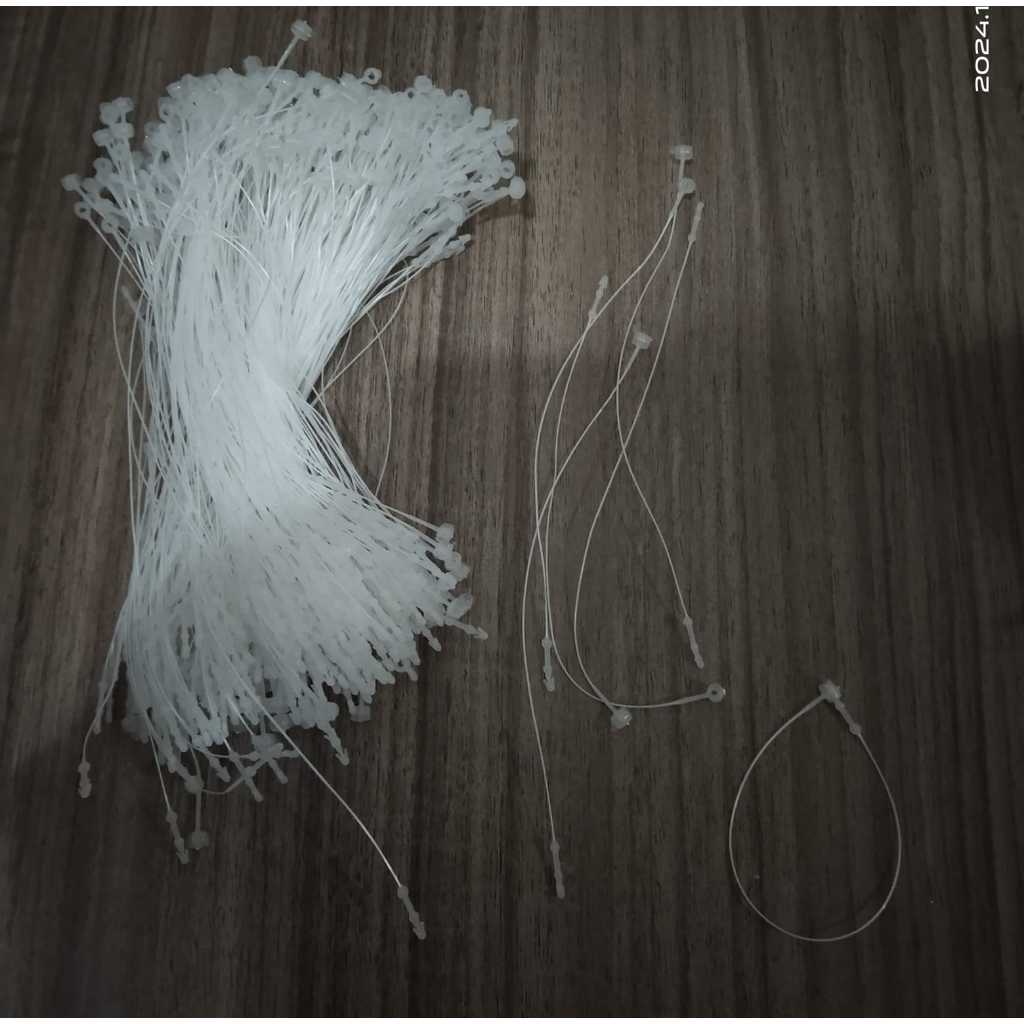 

Loop Pin/ Lock Pin/ Stringpin Label Pakaian Jual Per 5 pcs Ukuran 5 Inchi