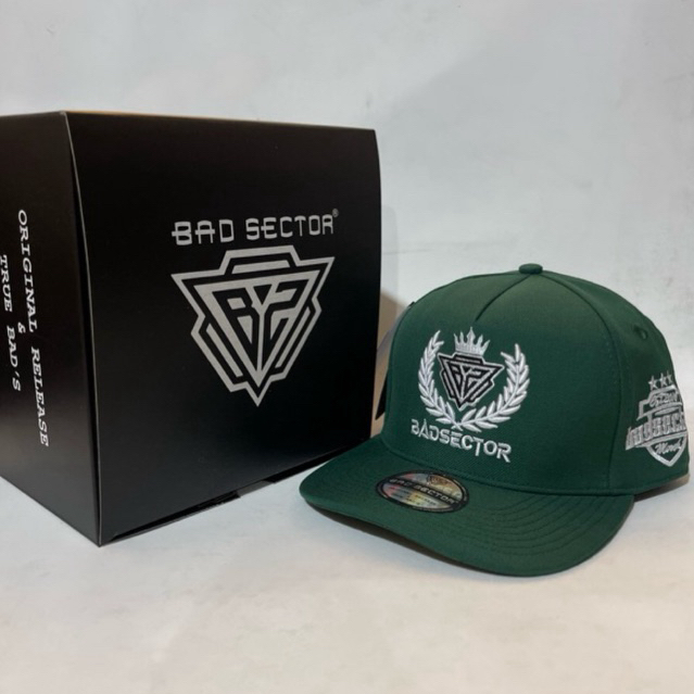 Bahan Hijau Botol Logo Bad Sector Akar Putih Topi Premium