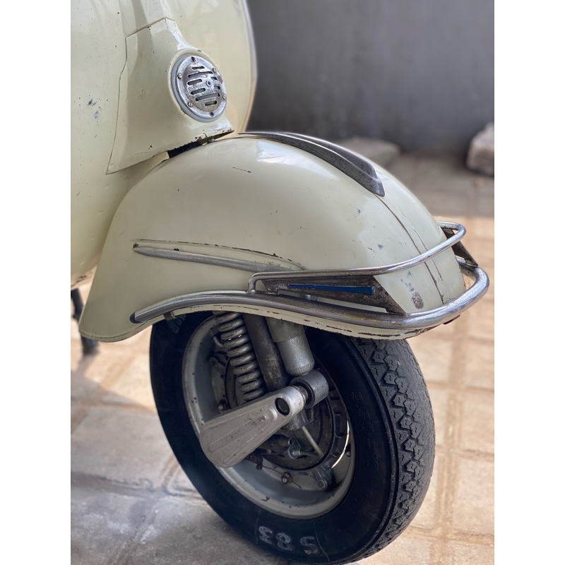bumper/bemper ulma vespa sprint GL SS180 GSmk original second