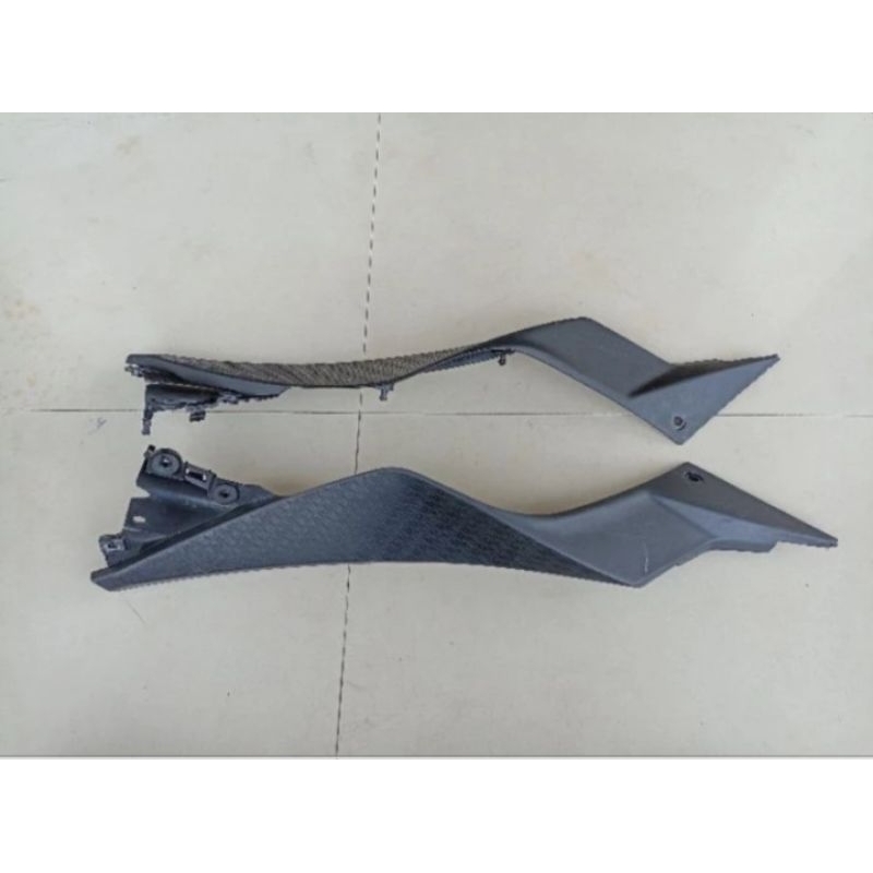 cover bawah tangki ninja 250 fi old original Kawasaki