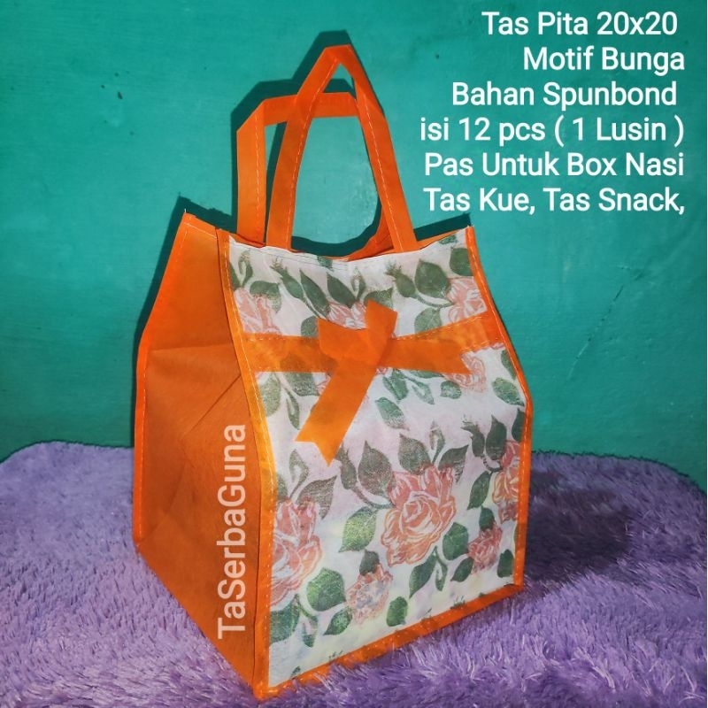 

Tas Pita 20x20 Spunbond kotak Snack / Tas Kain 1 Lusin Box / Tas Hajatan / Tas Kresek / Tas Goodiebag / Tas Kue / Tas Bekel / Tas Syukuran / Tas Box / Nasi Tas Kotak Nasi / Tas Serba Guna / Tas Cantik / Tas Ulang Tahun / Tas Souvenir