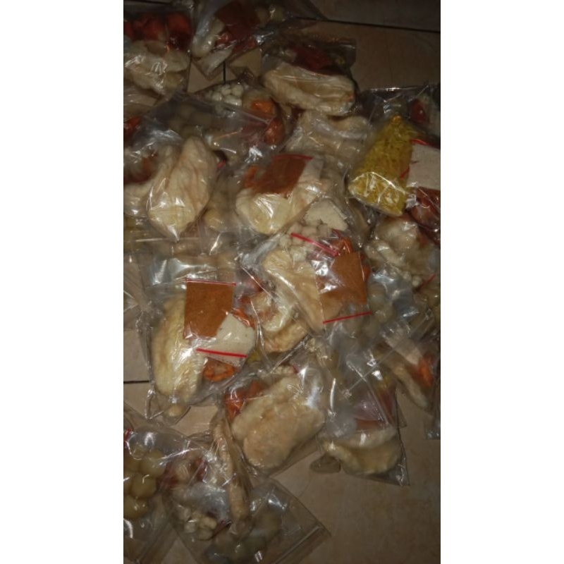 

paket hemat bakso Aci ORI,cuanki dan granat