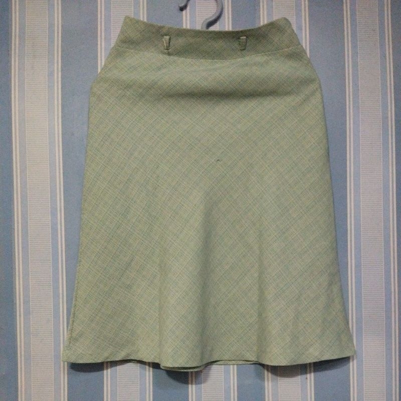 MIDI SKIRT SAGE GREEN PRELOVED / ROK GURU
