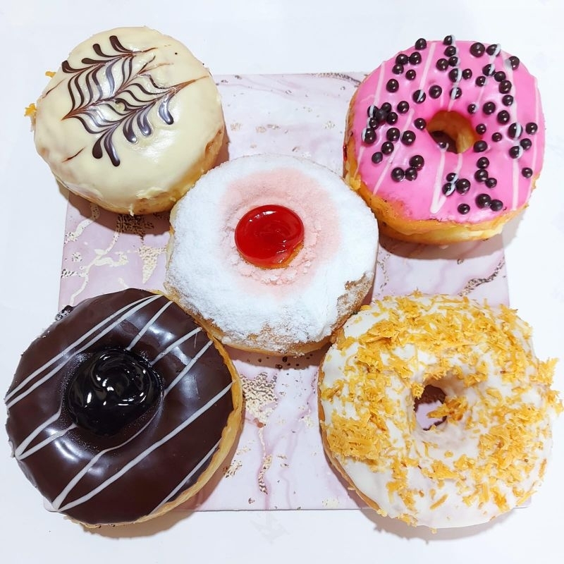 

donut 1/2 lusin isi 6 pcs donat manis