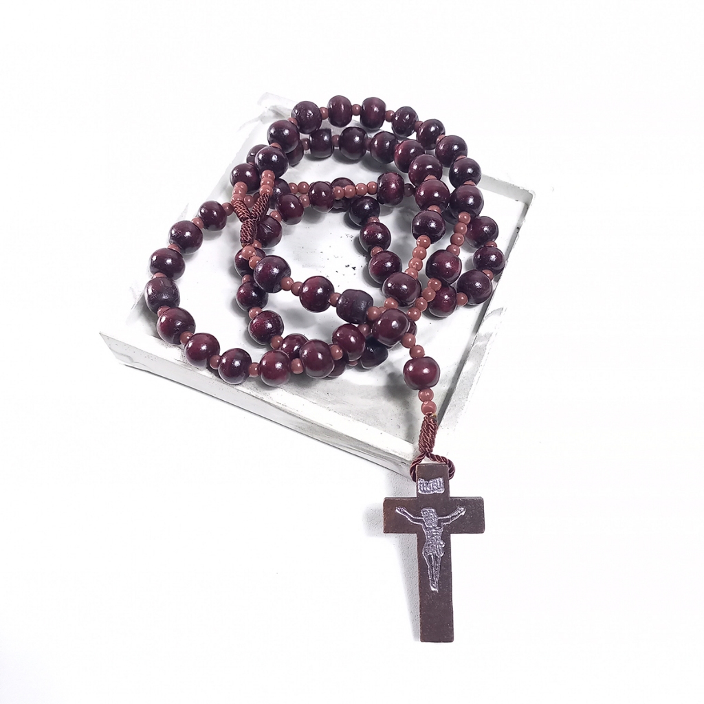Kalung Rosario Bulir Bahan Kayu Kopi Warna Coklat/ Souvenir dan Aksesoris Kalung Rosario Katolik