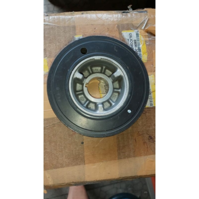 pulley crankshaft Peugeot 306 405 STI pulley kruk as Peugeot 306 405 STI