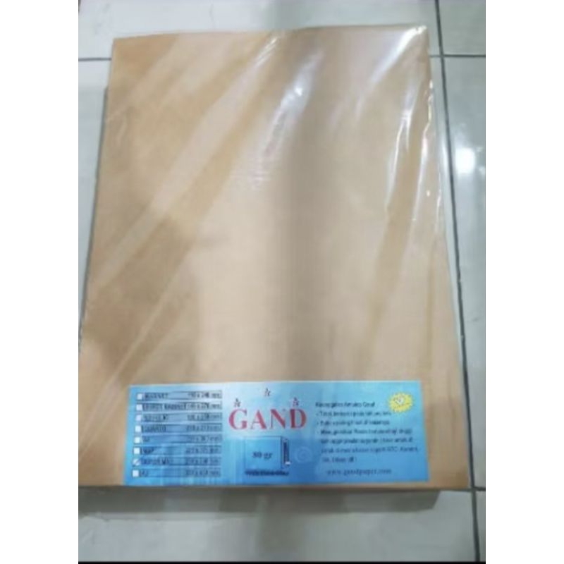 

Amplop Coklat Gand Map + Seal ( isi 100 Lbr ) 290*390mm 80 gram