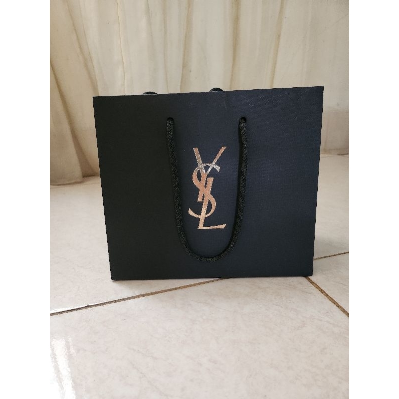 

Paperbag YSL Preloved