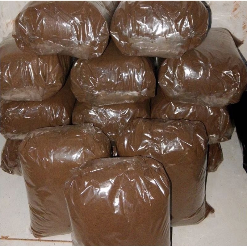 

1KG KOPI BUBUK HITAM MANTAP//KOPI WARKOP//KOPI BETAH MELEK//KOPI SEDERHANA//KOPI GILING