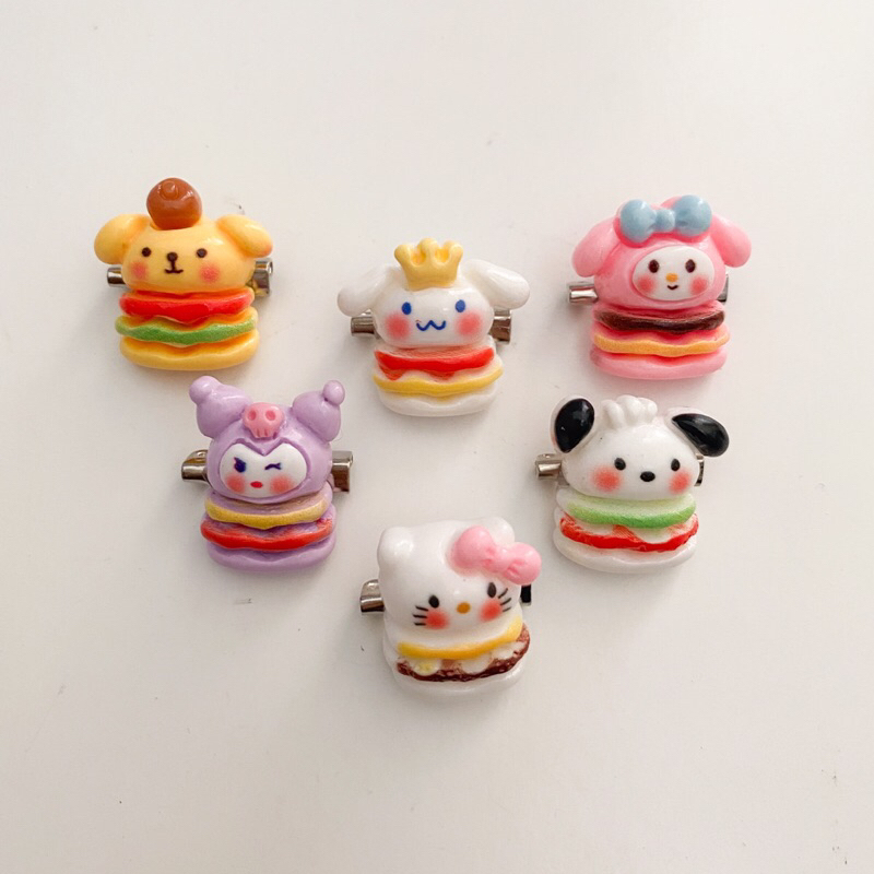 Dazscarf Sanrio's Burger Bros Peniti Hijab