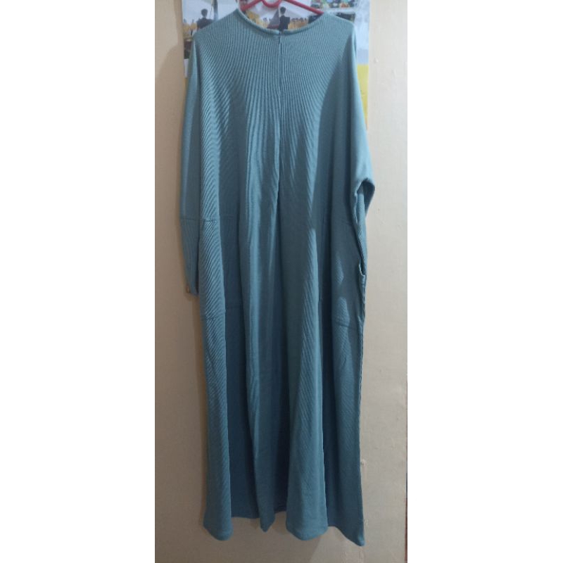 Preloved Raline Sage Green size S by Bellezash (like new bisa shopee live)