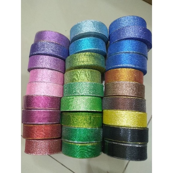 

Pita Metalik Pita Glitter 1inc 25mm 2yards roll