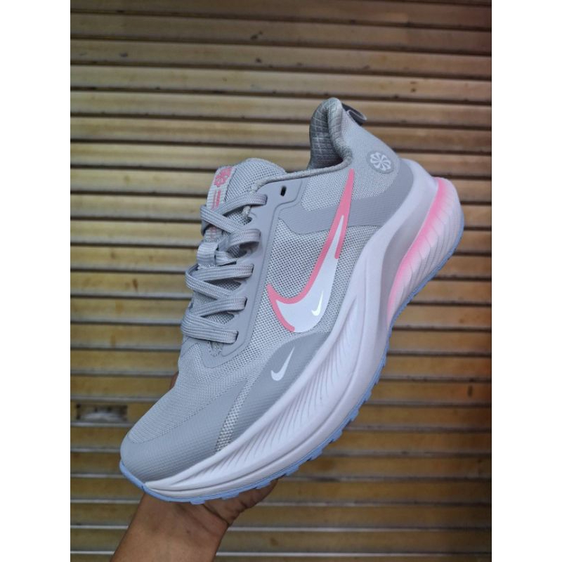 Sepatu Nike Zoom x Smail Premium Original Quality