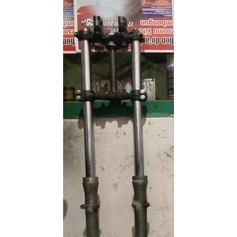 T atas bawah Jialing jh